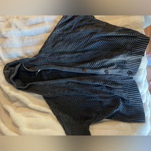 Short sleeve cardigan